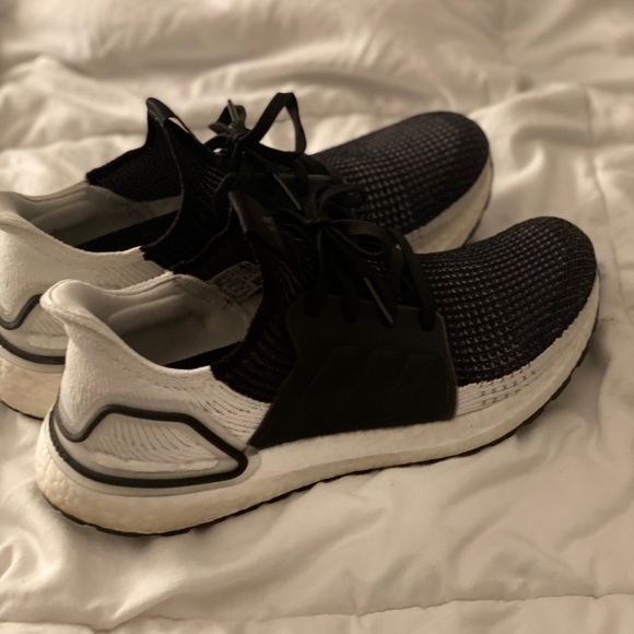 Addias Boost - Picture 3 of 5